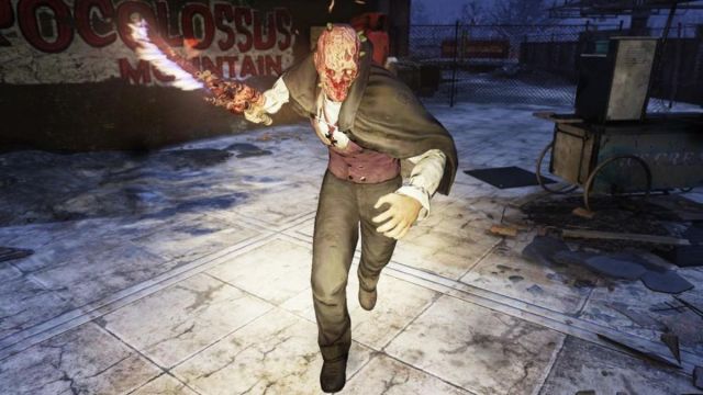 Scorched with the Vampire costume in Fallout 76 Spooky Holiday Event