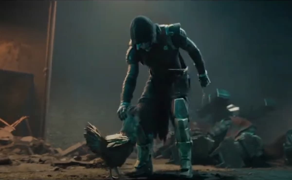 Destiny 2 Cayde-6 with his Chicken, Colonel