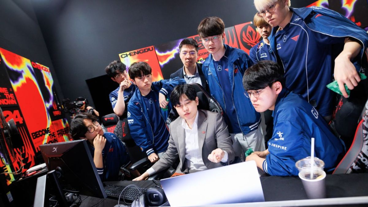 T1 are seen back stage during MSI Bracket Stage