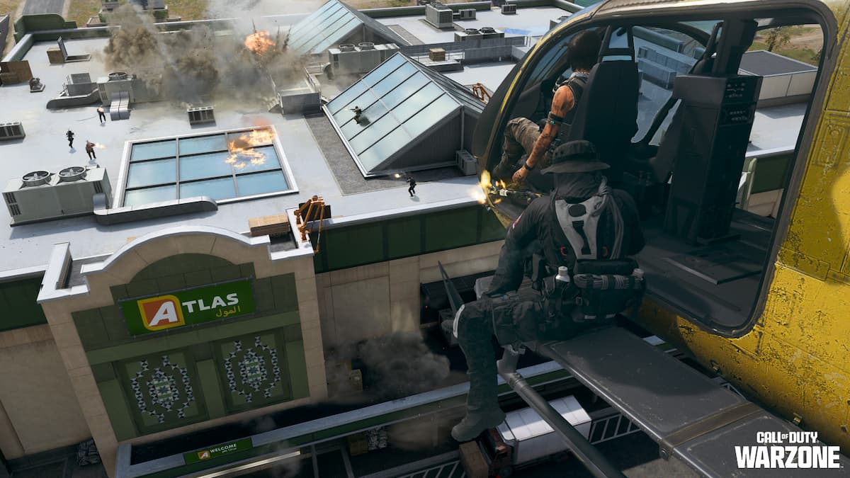 Call of Duty Warzone image of a helicopter above Superstore