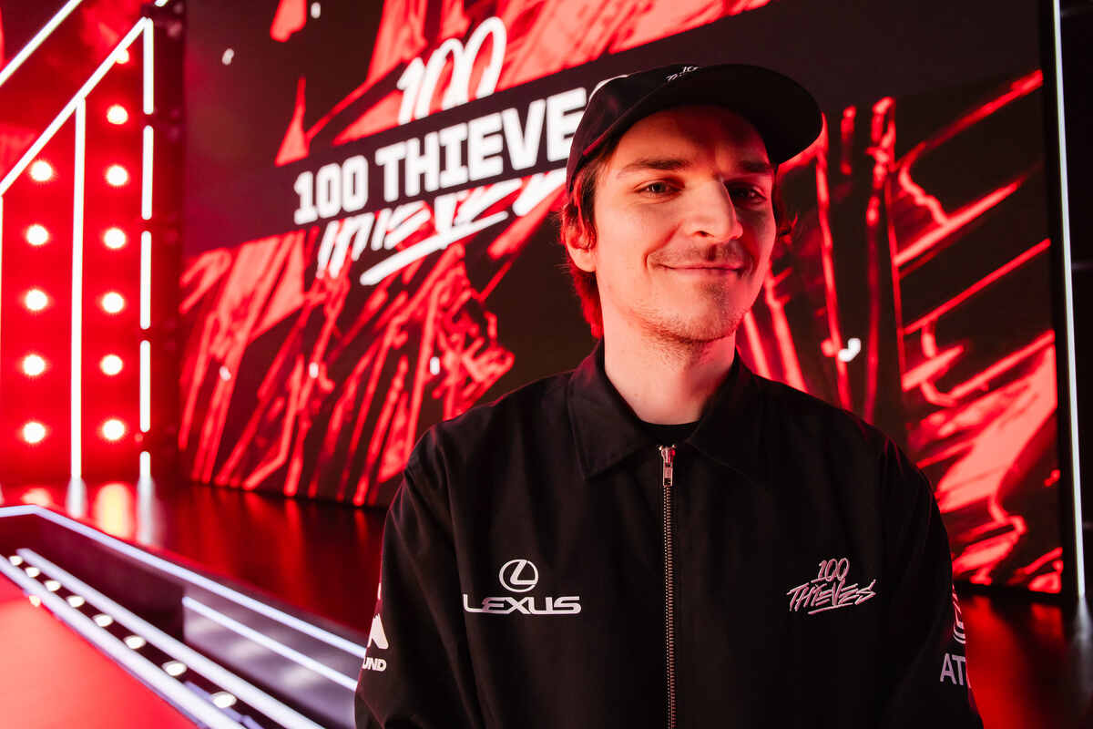 100T VALORANT coach Zikz signs 3-year extension