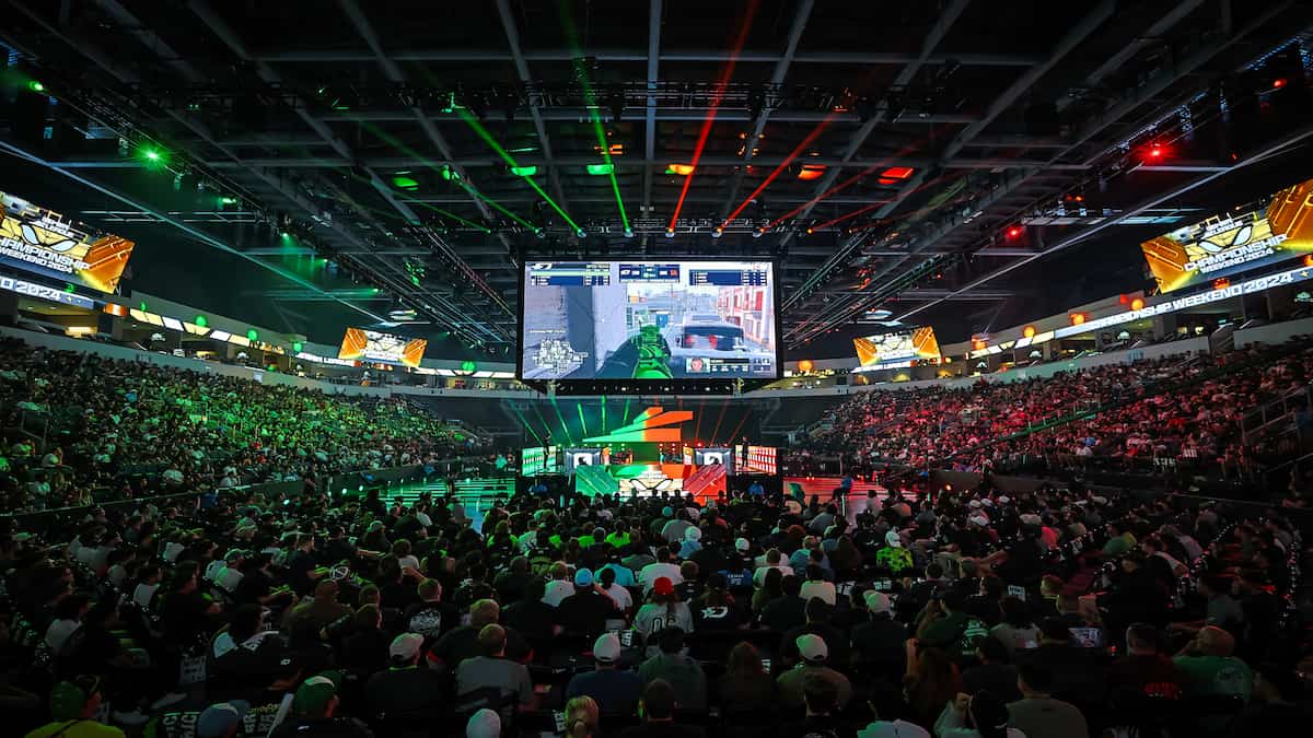 Call of Duty fans sitting in the crowd, watching OpTic Texas play against LA Thieves at CoD Champs 2024.
