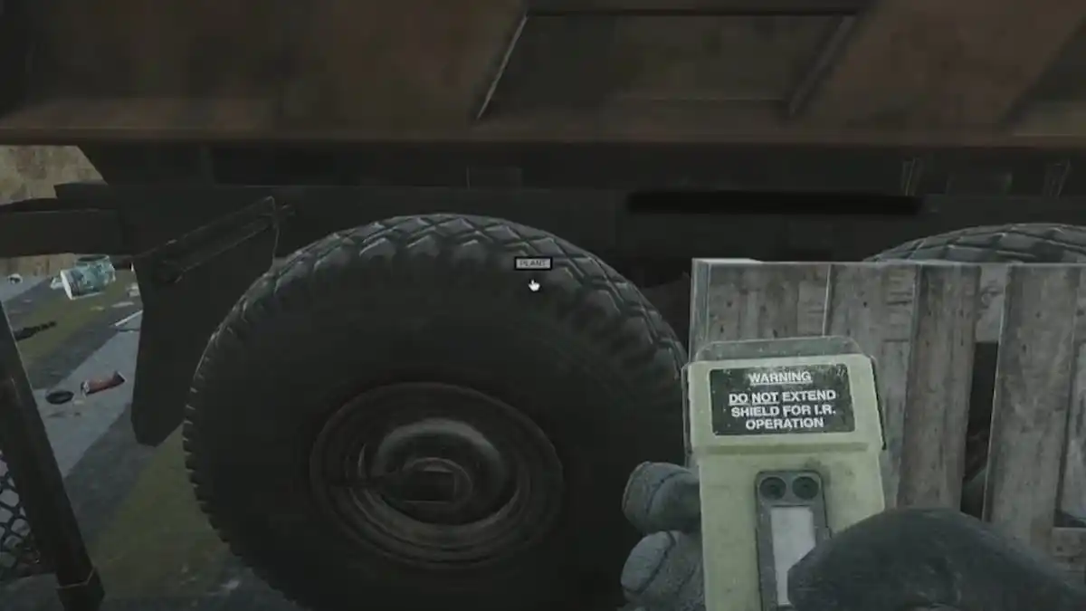 Player holding a MS2000 Marker to plant in Escape from Tarkov