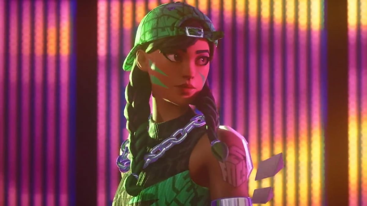 Championship Aura looking back over her shoulder in Fortnite.