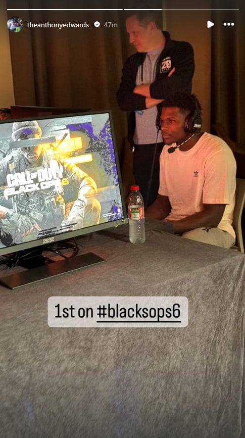 Anthony Edwards playing Black Ops 6