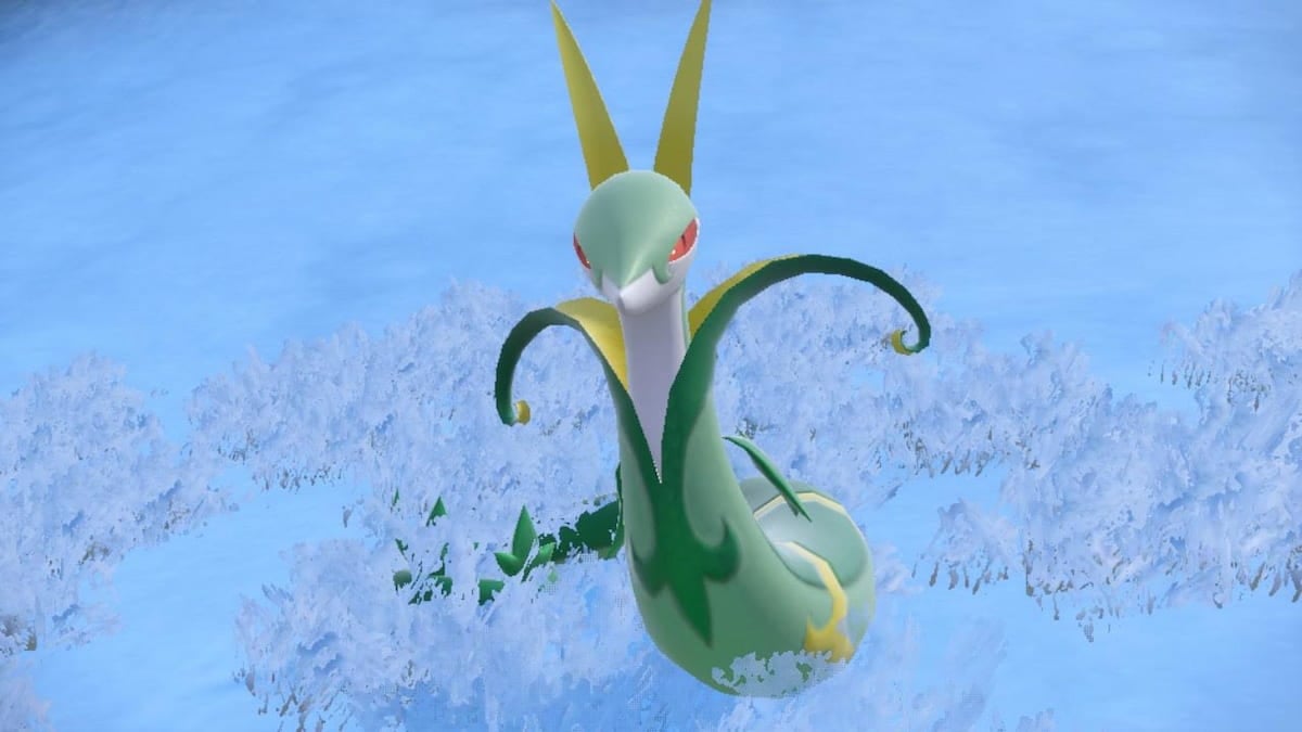 Serperior in the snow in Pokémon Scarlet and Violet.