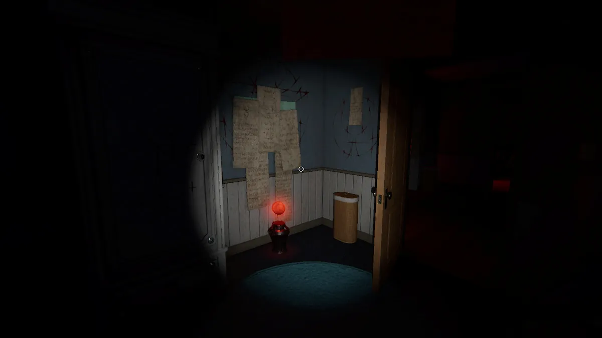 A Totem sitting on the ground behind a door in a blue bedroom in Phasmophobia. 