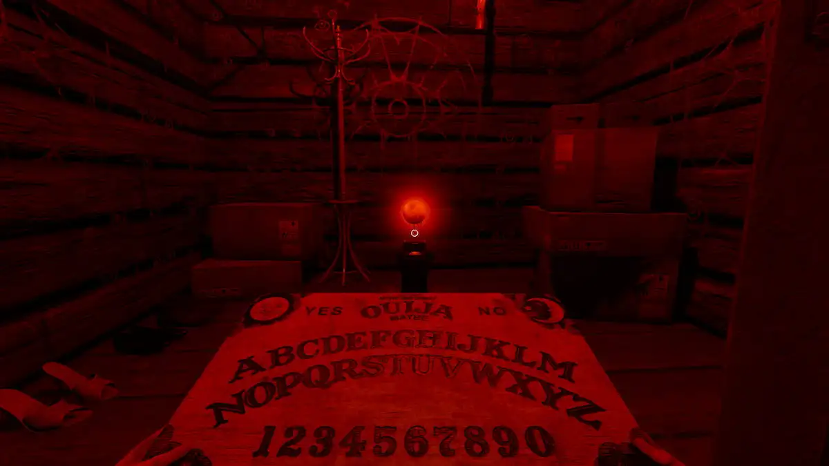 How to use the Ouija Board in Phasmophobia