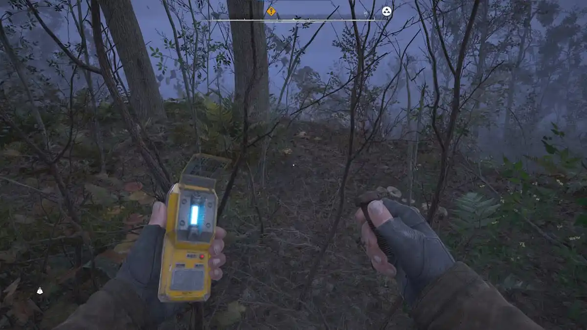 Holding a detector and a bolt in STALKER 2