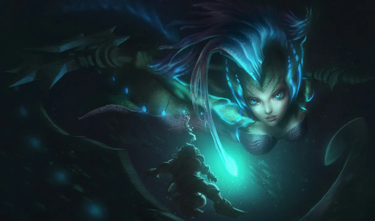 Which LoL champion says ‘Never turn your back on the sea’?