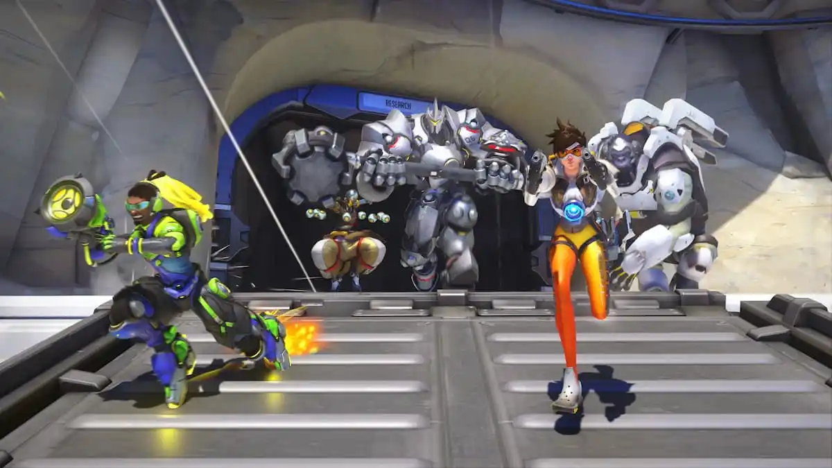 Classic six-vs-six Overwatch team composition leaving spawn on Watchpoint: Gibraltar.