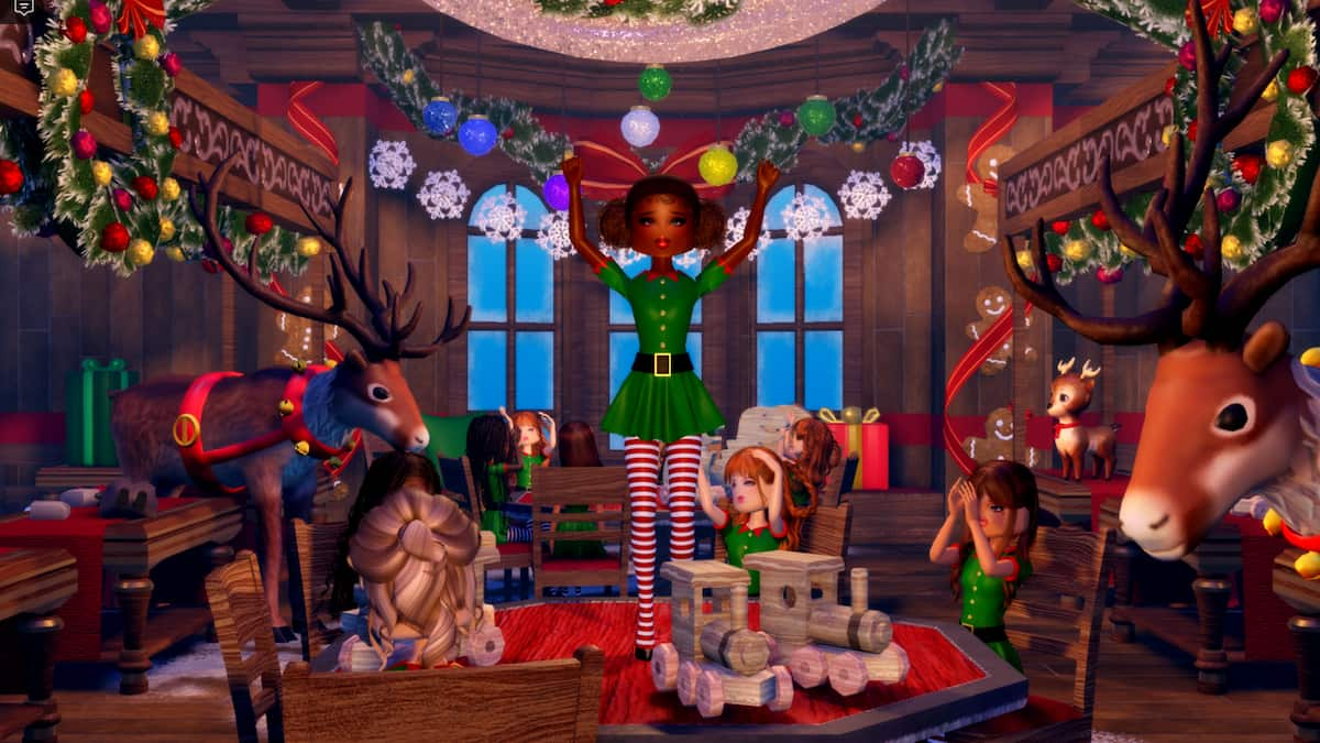 Party at Santa's Workshop in Dress to Impress.