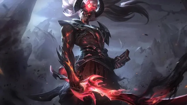 Nightbringer Yasuo holding his ignited blade in his right hand.