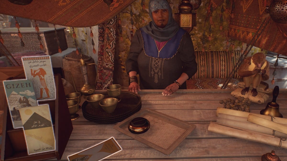 A woman in a headscarf at the Gizeh vendor booth