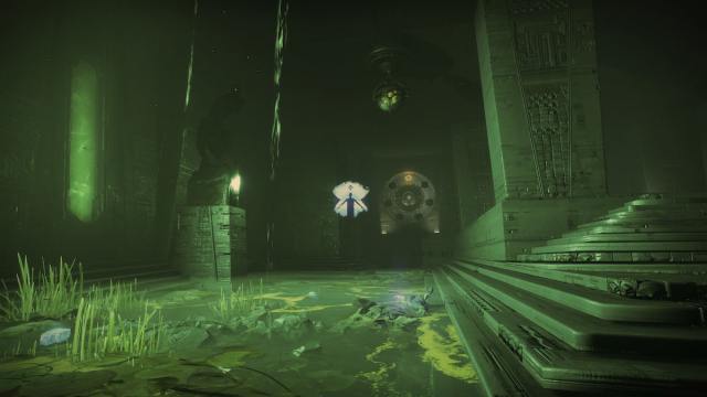 One of the rooms in the Sundered Doctrine dungeon. A wheel in the back shows the Darkness symbol, while a Guardian icon floats on the ground.