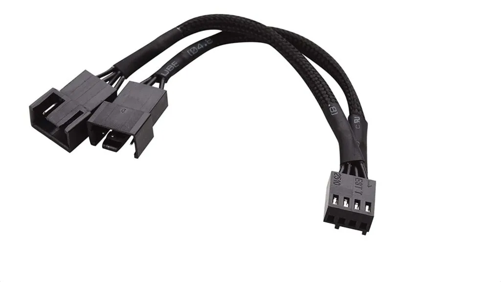 A black PWM fan connector