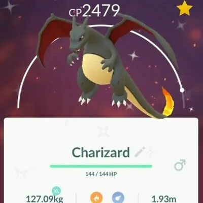 Shiny Charizard in-game screen in Pokémon Go